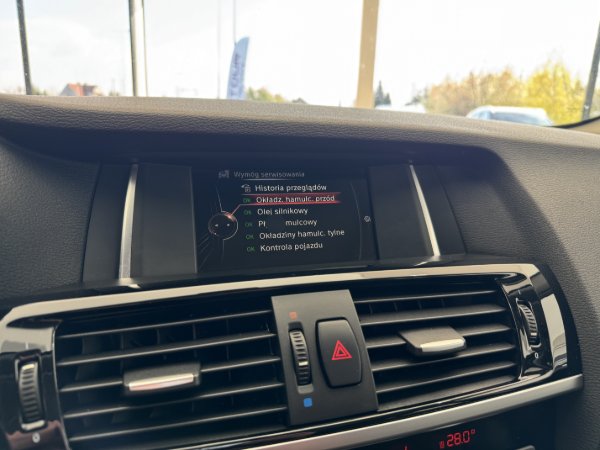 Zdjęcie samochodu 30