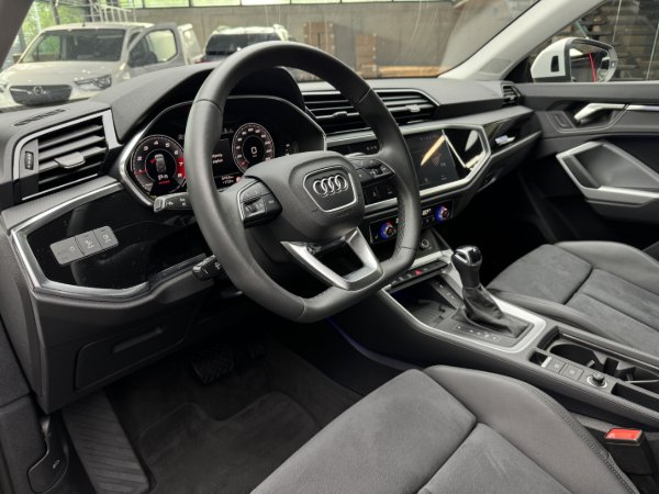Zdjęcie samochodu 9